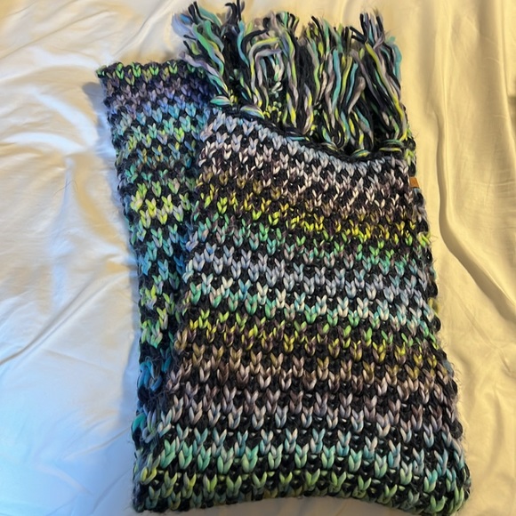 Multi colours scarf - Picture 3 of 3